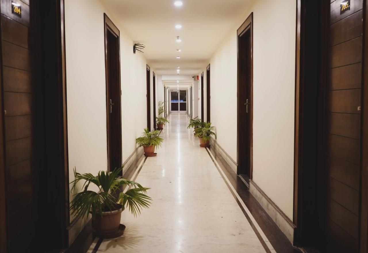 Hotel Doon'S Pride Dehradun Esterno foto